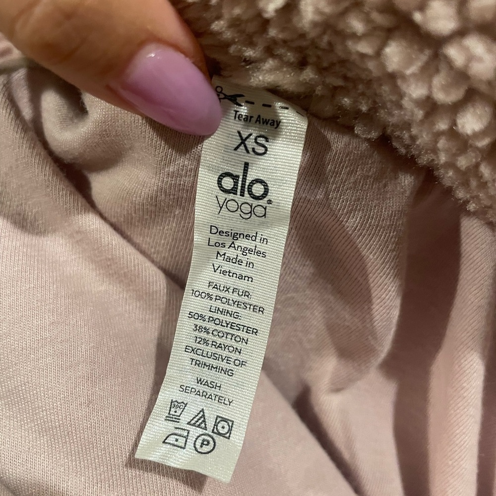 Alo Foxy Sherpa Jacket Mauve Pink XS - Picture 3 of 4
